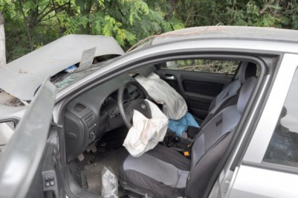 Accident rutier cu victime în județul Constanța: a ieșit cu mașina pe arătură!